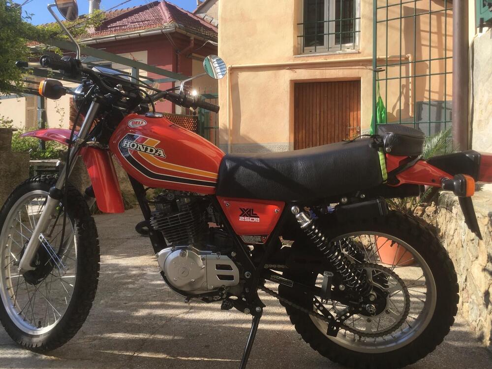 Annuncio Honda D'epoca Del 1962 A Savona (Savona) - Vetrinamotori